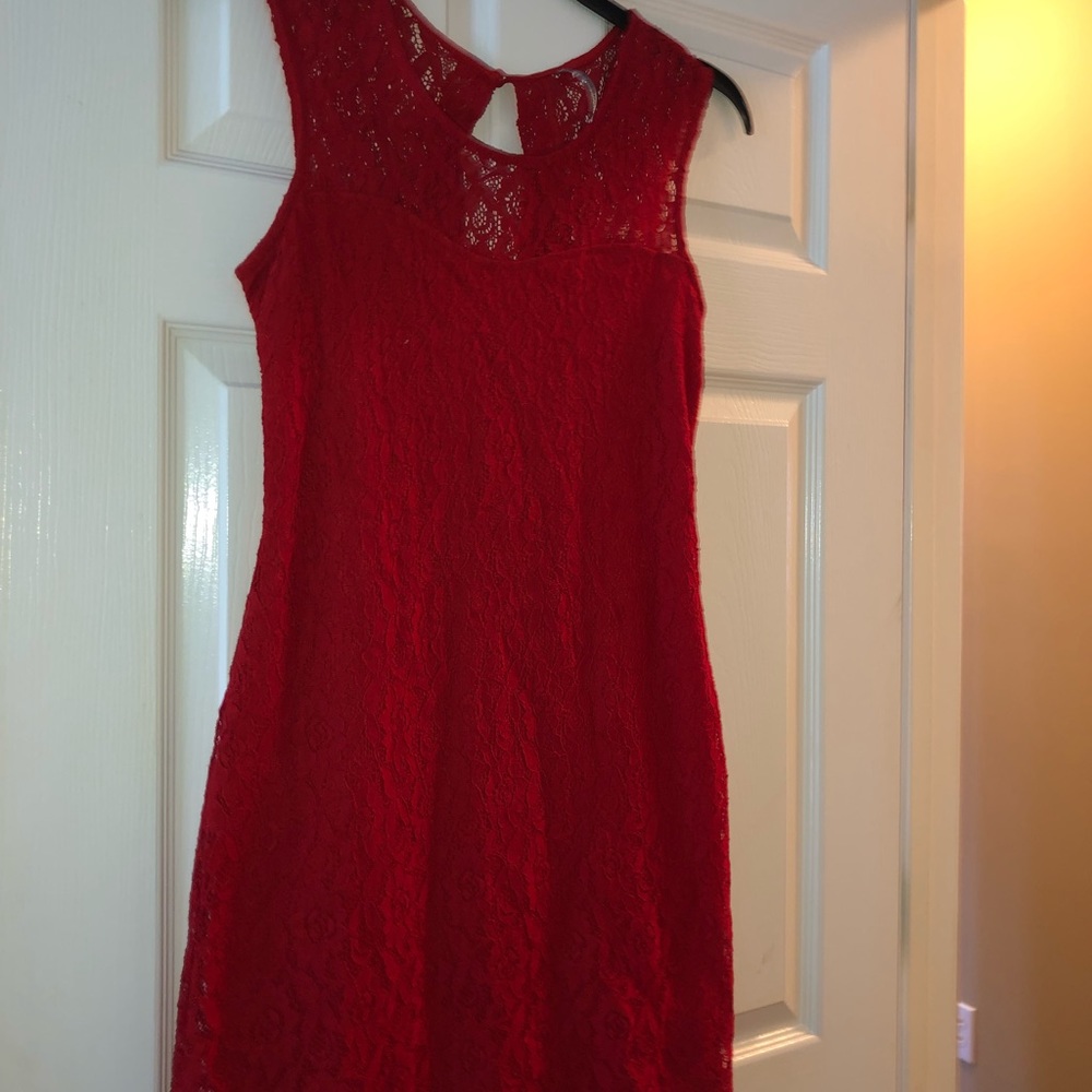 Dress - Picture 2 of 4